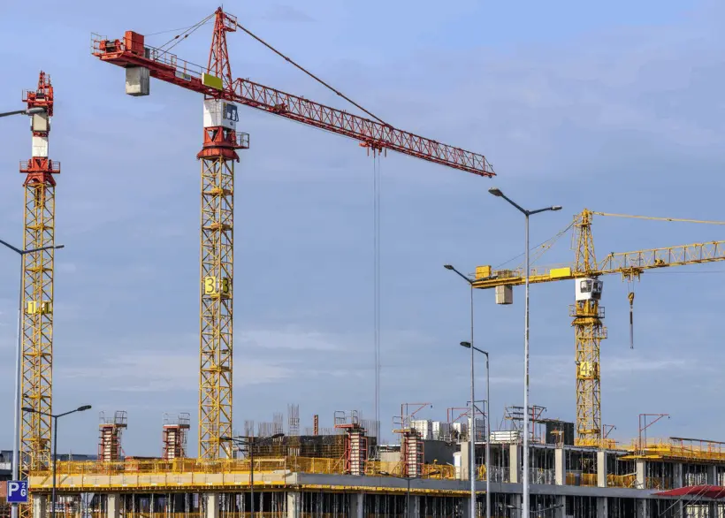 New Constructions | Crane & Rigging Rental